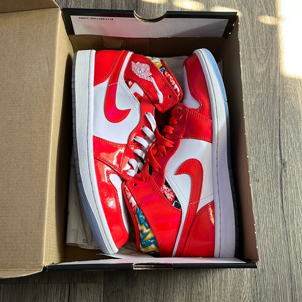 Jordan 1 mid gs Barcelona sweater